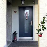 Апартаменты Natalies Hideaway