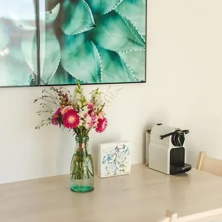 Natalies Hideaway Apartment *