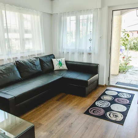 Natalies Hideaway Thun